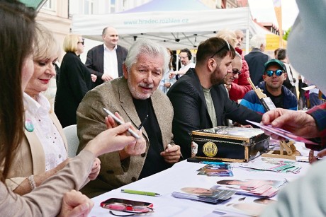 Čro Hradec Králové, autogramiáda. 24.5.2025 (7)